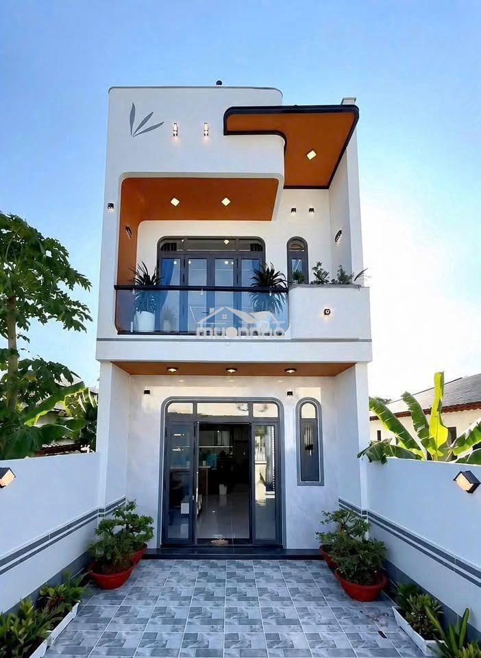 Ngộp ngân hàng tôi muốn thanh lý nhà trệt lầu ngay gần ttp bửu long