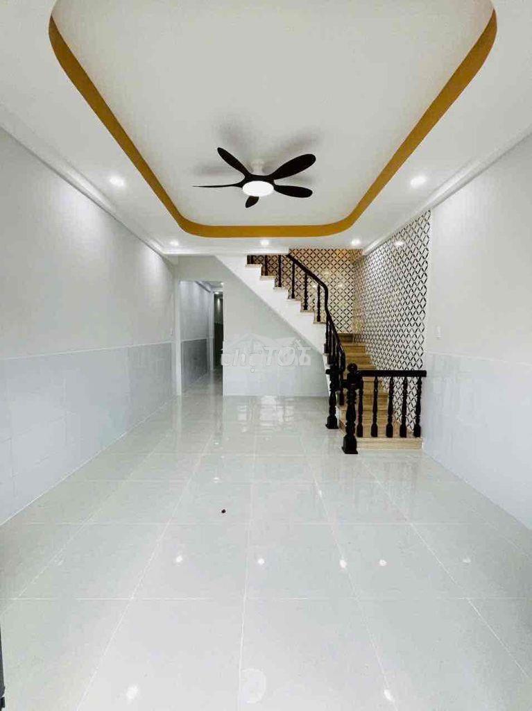Hẻm xe hơi c2 phạm hùng - 3