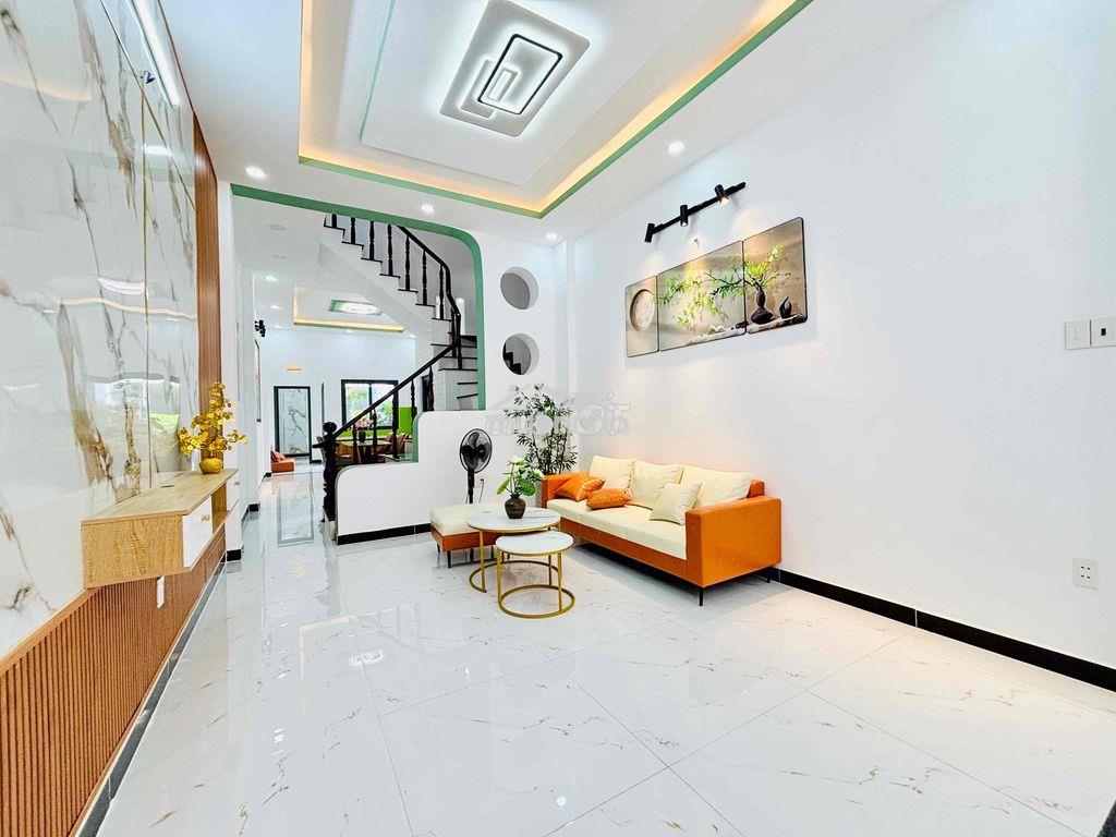 Bán gấp nhà mới 4x23m 1 trệt 2 lầu st 4pn 4wc full nội thất cao cấp - 3