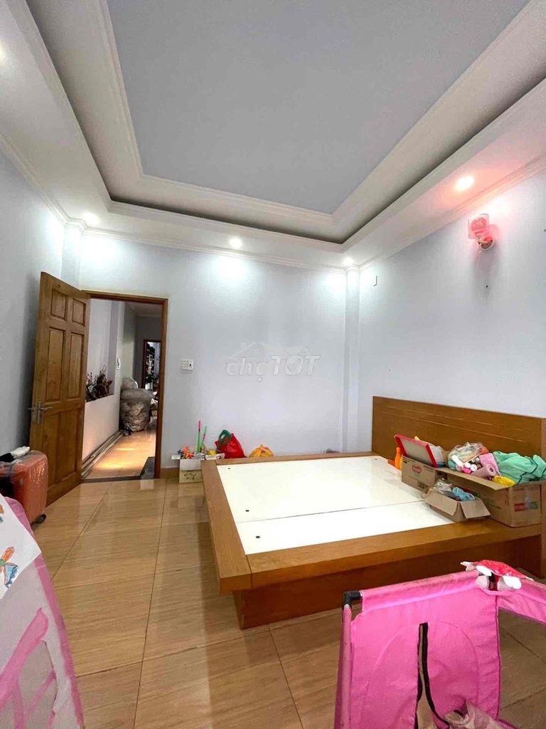 Nhà ng. ảnh thủ q.12 - ngay siêu thị côpmart - 90m2 - 4 tầng - 6,1 tỷ - 2