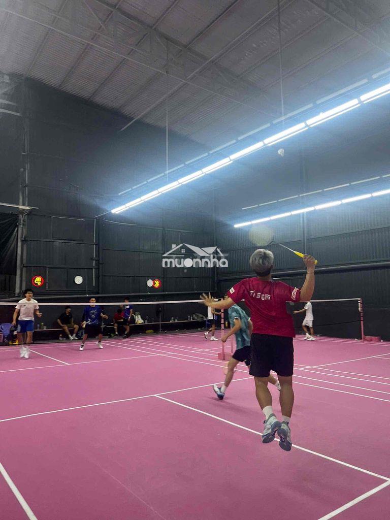 Cho thuê kho xưởng 1000m2 tại lê văn thịnh hiện đang kd cầu lông - 2
