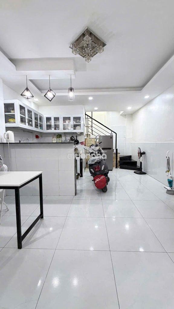 Hxh tô hiến thành p.14, q.10 - ngang 4.5x13m - 1 trệt 2 lầu 3 pn - 4