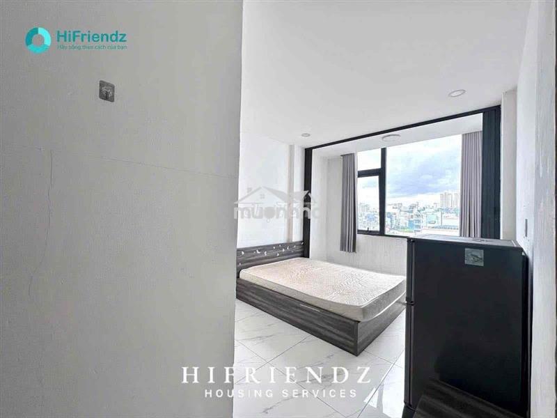 Studio full nội thất, thang máy sát cầu nguyễn tri phương, đh ueh