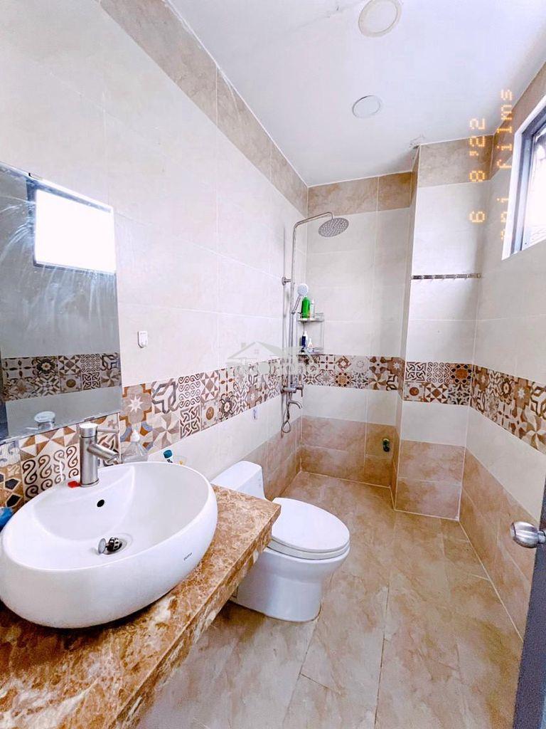 Căn hộ dịch vụ cao cấp gần q1 giá rẻ - 3