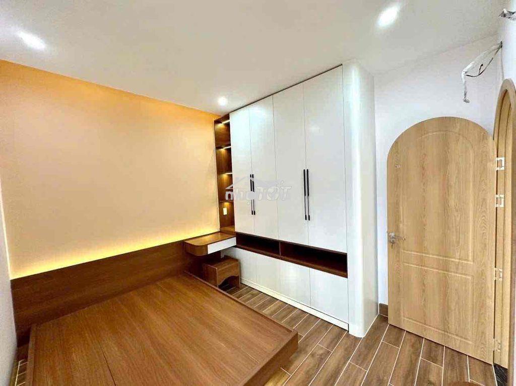 Cô năm cần bán gấp nhà chính chủ đường nguyễn công hoan phú nhuận - 2