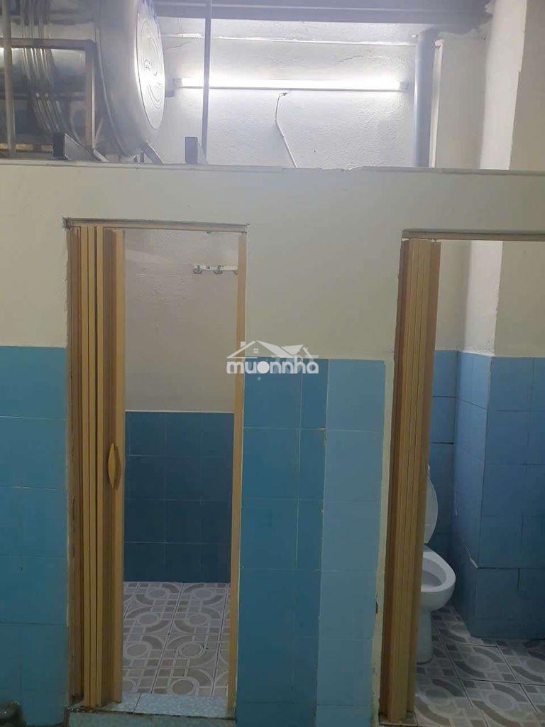 Cho thuê nhà hẻm 3,5m đường lê thị bạch cát, p11, quận 11 - 3