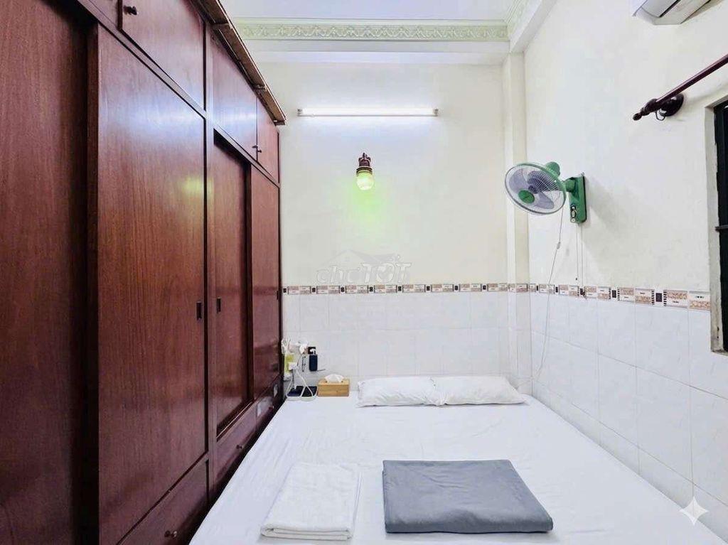 Căn nhà 2 lầu diện tích đẹp giá quá hly ace - 2