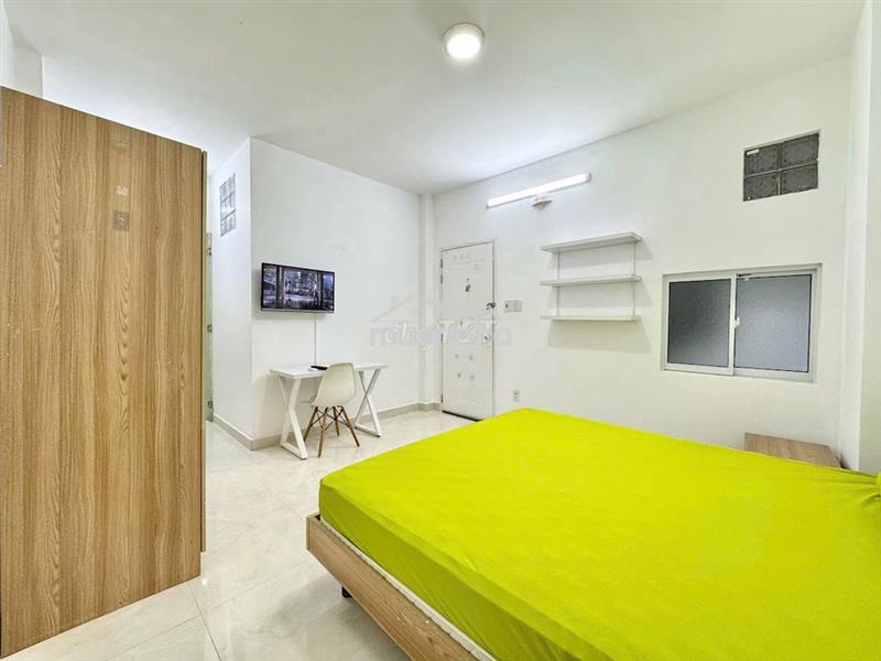 Căn hộ full nội thất 30m2 giá tốt ngay hoàng sa gần chợ phạm văn hai