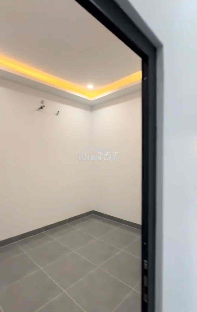 Cần bán gấp nhà 1 trệt 1 lầu chợ tân hiệp - 3