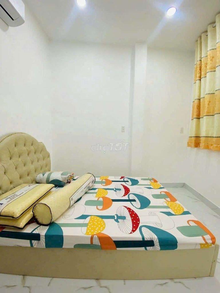 🏠 Nhà cho thuê đường lý thái tổ, phường 09, quận 10

- diện tích - 4