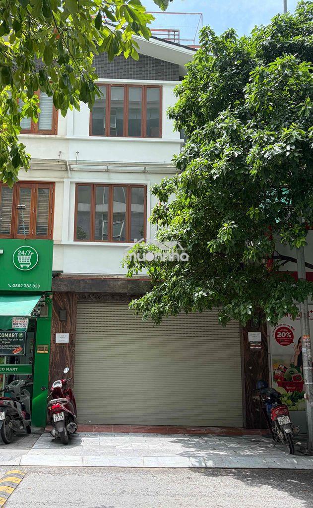 Chính chủ cho thuê nhà căn góc nguyên căn 3,5 tầng vị trí đẹp