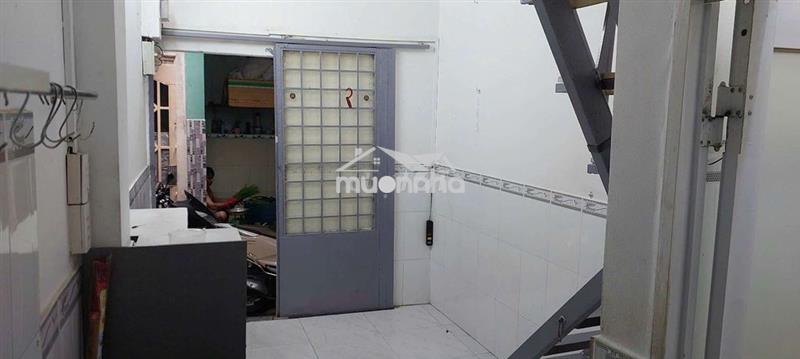 Cho thuê nhà nguyên căn 3x5 2pn 1wc 2 lầu giá 4,5tr