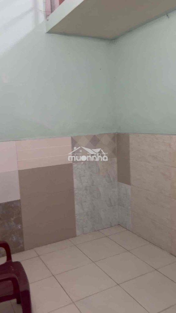 Phòng trọ giá rẻ chỉ 1tr2 - 4