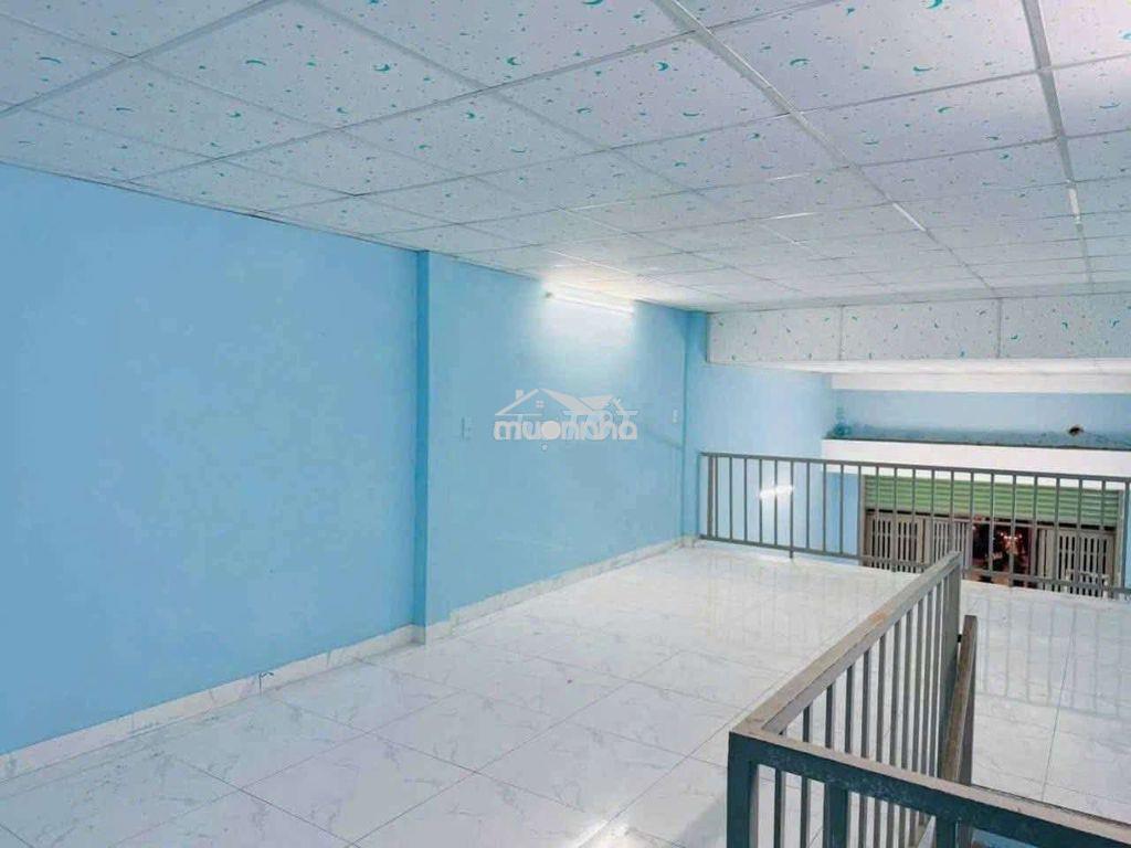 Cho thuê nhà mới rộng hẻm xe tải đậu cửa - 2