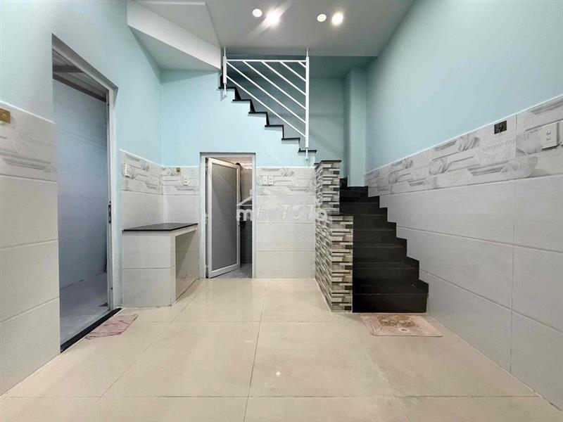 Cho thuê nhà nguyên căn.4x3,5m (2pn3wc) tô hiến thành q10