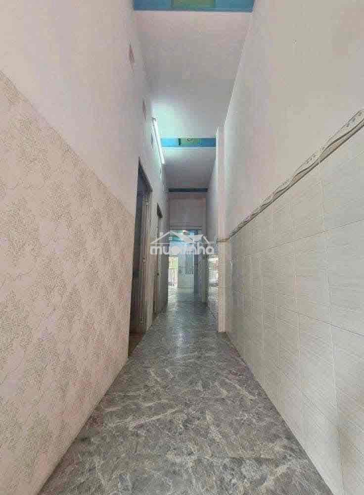 Nhà c4 phú lợi đường oto mà giá chỉ 2ty 250 - 4