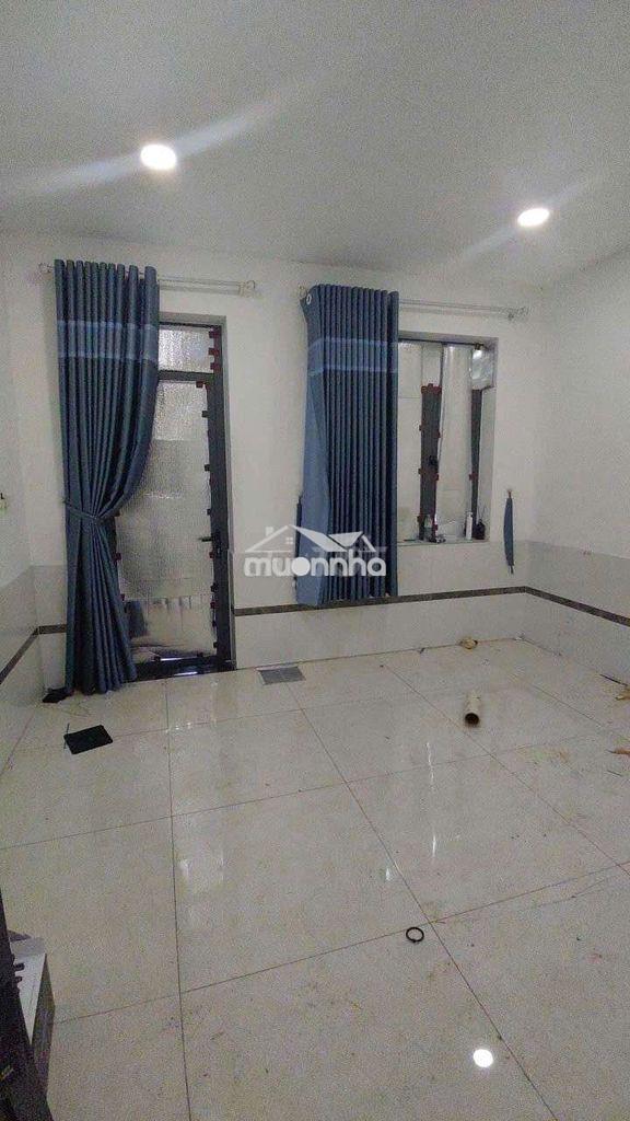 Cho thuê nhà hẻm xe tải nguyễn hữu tiến 4x17m 1 lầu 3pn sơn sửa mới - 3