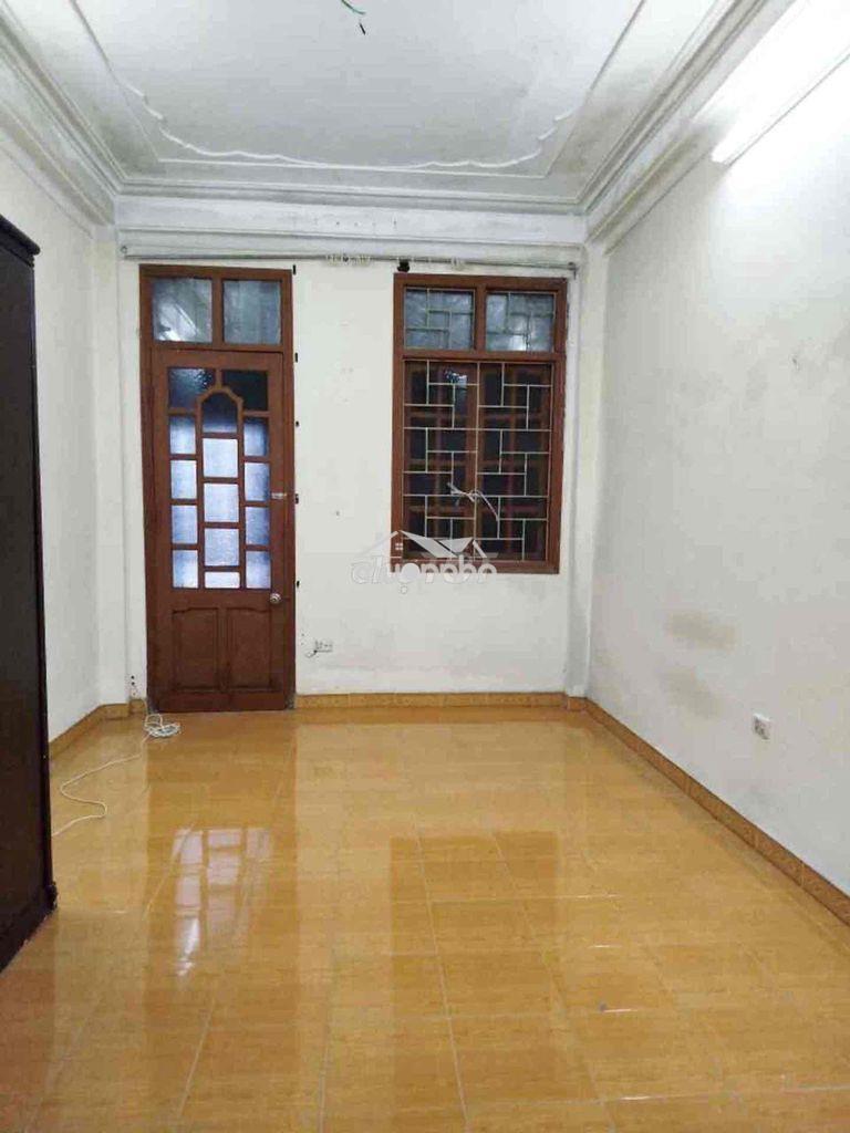 Cho thuê 55m2 02 ngủ tại phố tạ quang bửu 5.5 triệu - 3