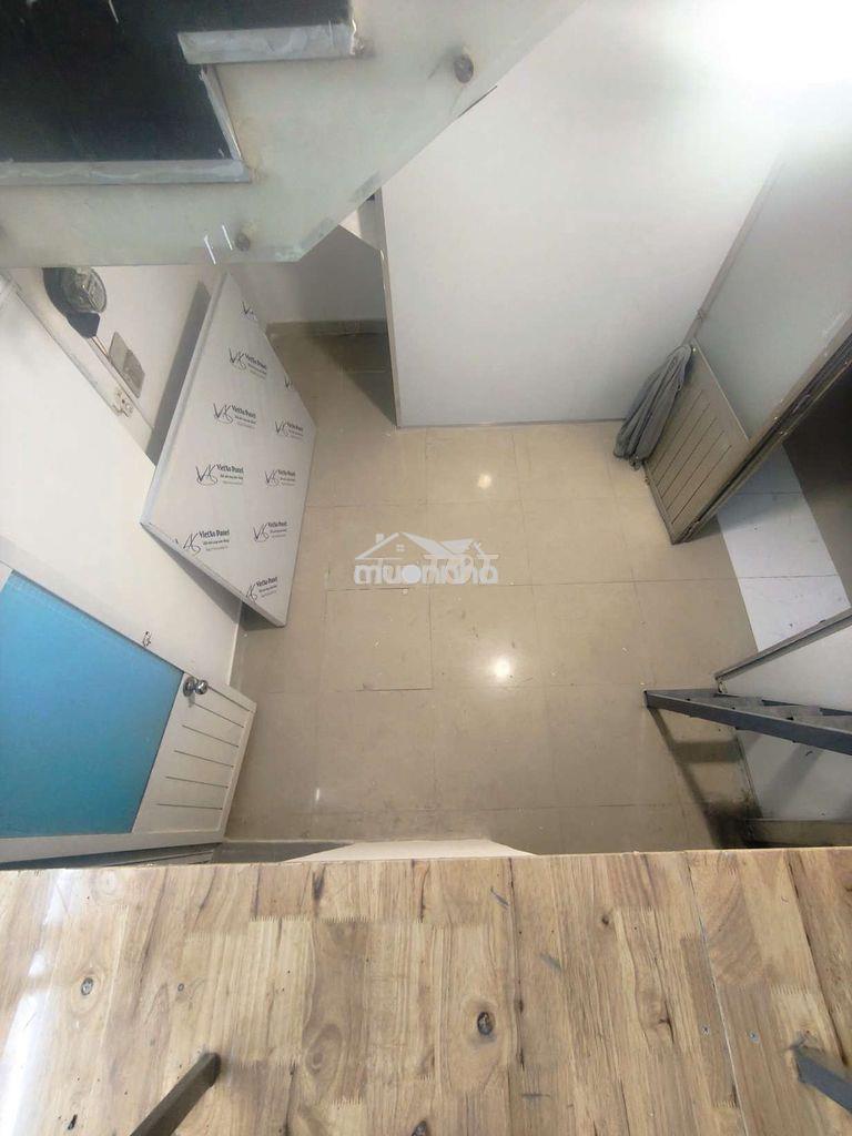 Phòng trọ có gác giá rẻ gần chợ đầu mối - 2