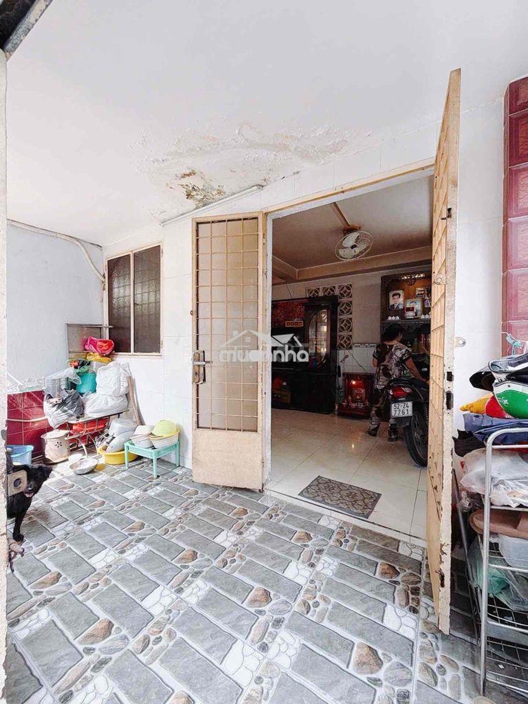 Nhà 2 tầng đúc - nở hậu đẹp - dtsd 100m2 - 2