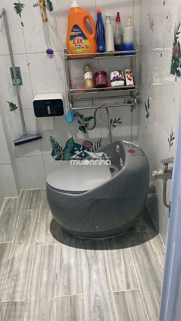 Chính chủ cho thuê nhà nguyên căn 2 tầng, 3,6 x 17m, 2pn, 2wc, hẻm oto
