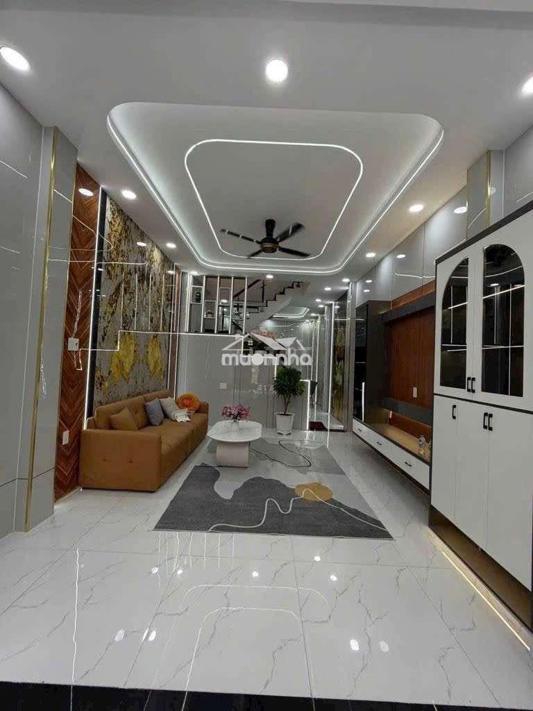 Nhà 3 tầng đường tân chánh hiệp 08, p tch q12, dt 58m2.hẻm ôtô 5,55tỷ
- 3