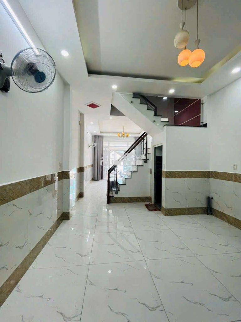 Nhà 2 tầng ngay chợ long phước ngay ủy ban trường học - 2