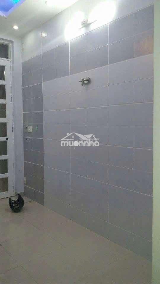 Cho thuê nhà đường bùi minh trực p6.q8 dt.3m×10m } 2lầu 2phòng 2toilet - 4