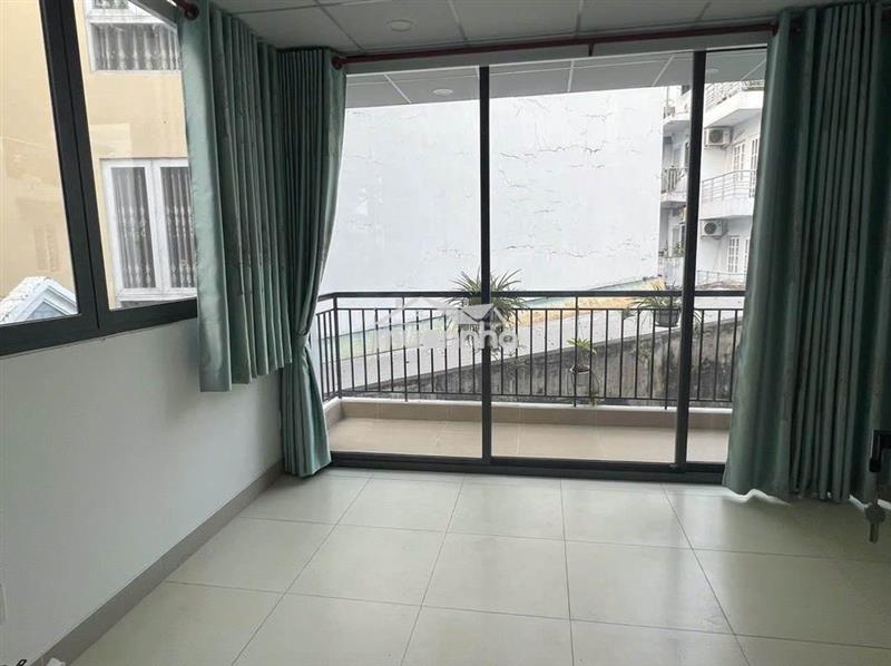 Lê văn sỹ, quận 3, 3 tầng, 24m2, hẻm đi bộ mấy bước ra bờ kè, 5 tỷ