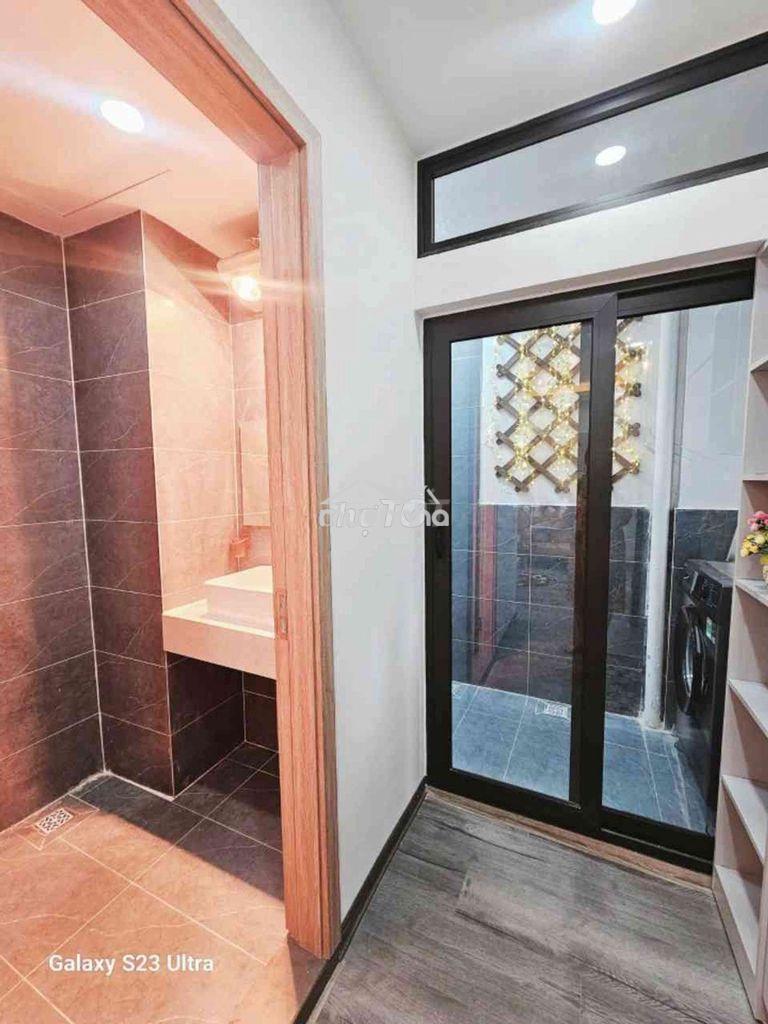 Bán chung cư 4 tỷ hơn - 2 ngủ, 2 wc - 55m² - 2