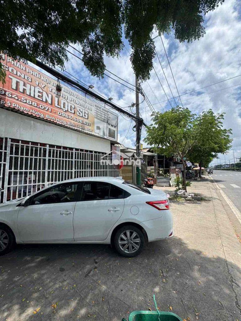 Cho thuê nhà xưởng dt 9x28 mặt tiền đ phạm hùng - 2