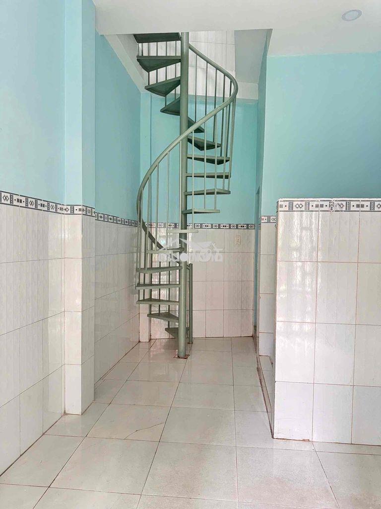 Cho thuê nhà nguyên giá rẻ gần chân cầu thanh đa