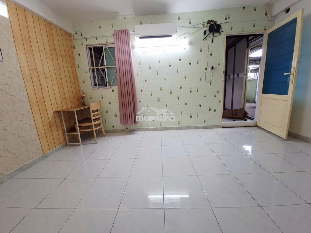Cho thuê phòng trọ nhà vs và bếp tách riêng, phòng rộng giá 4.5tr - 2