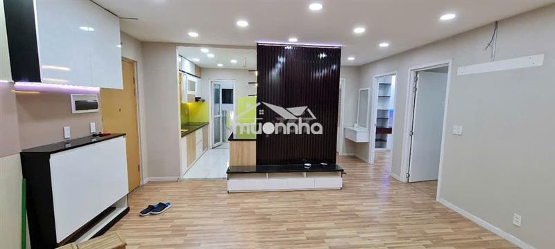 Cho thuê căn góc 3 phòng ngủ view quận 1 có nội thất 