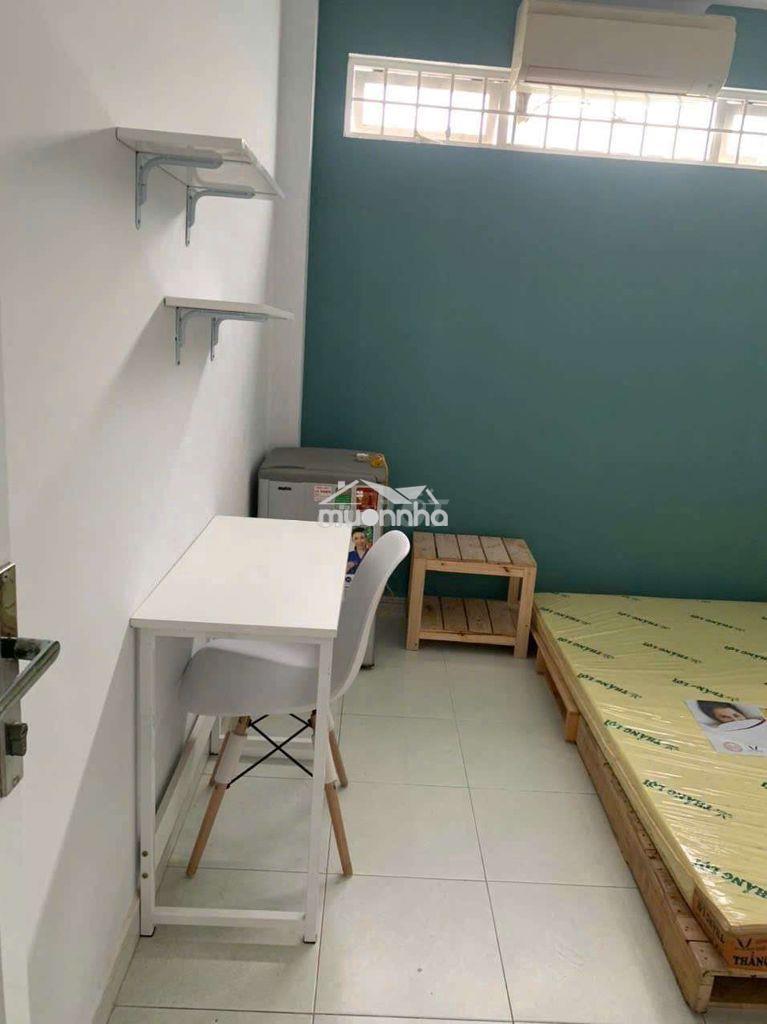 Cho thuê phòng giờ giấc tự do.đường huỳnh văn bánh .p 13. q.phú nhuận 