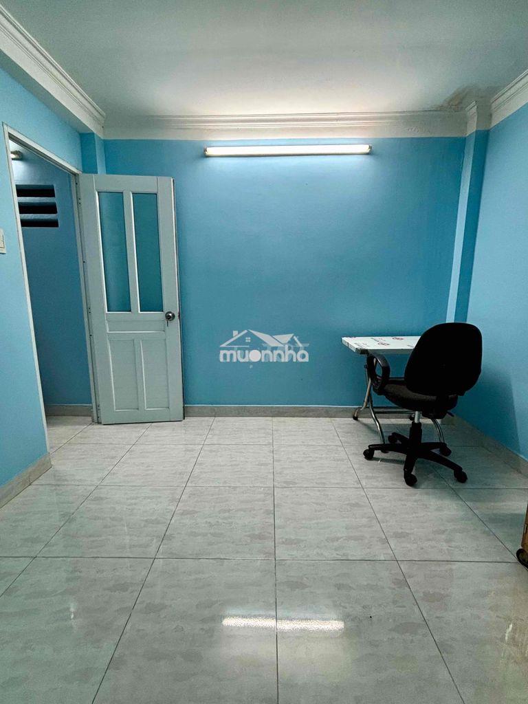 Cho bạn nữ thuê phòng gần vòng xoay lê đại hành