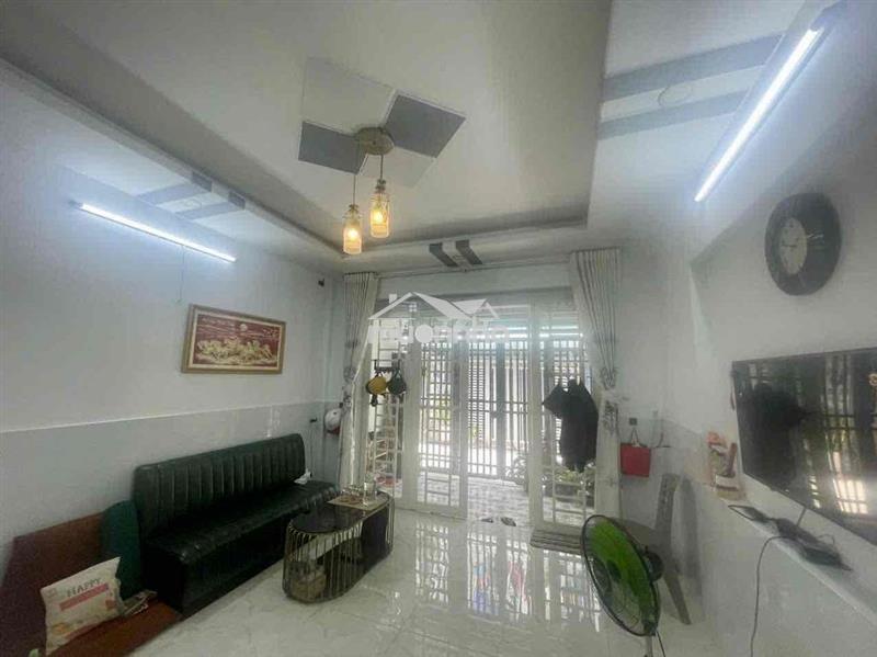 Bán nhà 4x12m hẻm 167 hà duy phiên cầu bình thuận. giá 1,15 tỷ tl