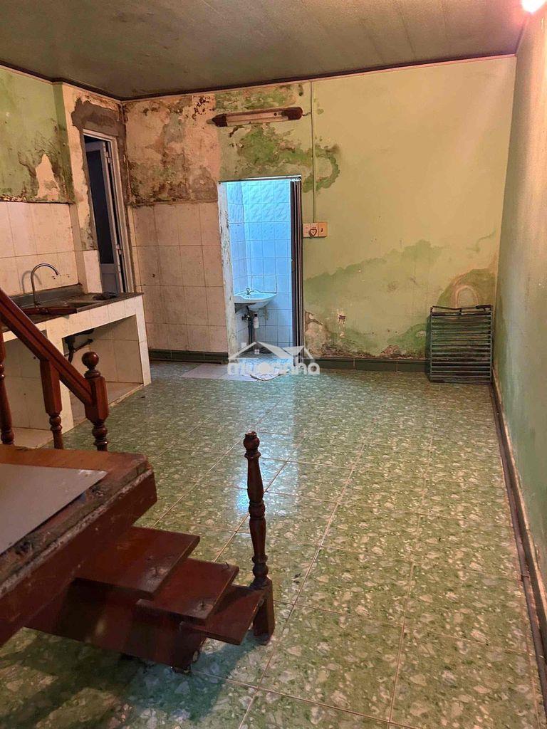 Nhà cũ 47m2 2 tầng giáp quận 1 ngay chợ thị nghè-hẻm thông nhỉnh 6 tỷ - 2