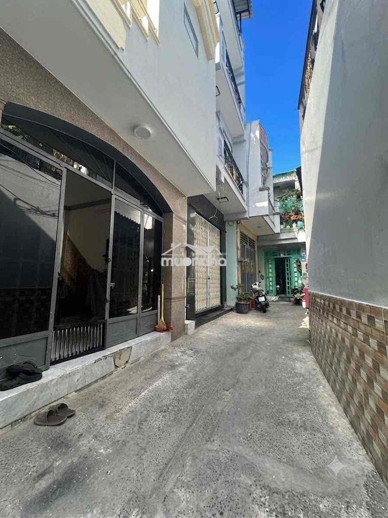 Không có căn thứ 2 trong khu vực , nhà 4 tầng btct - 5pn- 4wc - kqh - 4