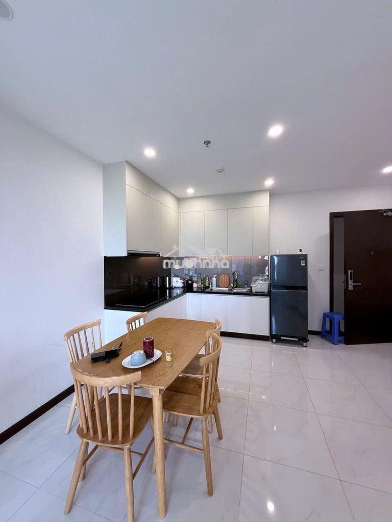 Chủ ngộp bank , bán gấp 2pn 80m2 giá chỉ 2tỷ005