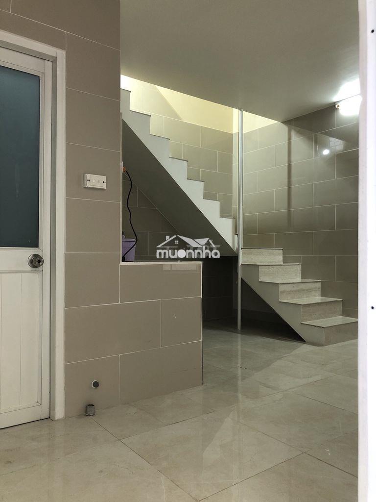 Cho thuê căn hộ dv mới xây 35m2 - 3