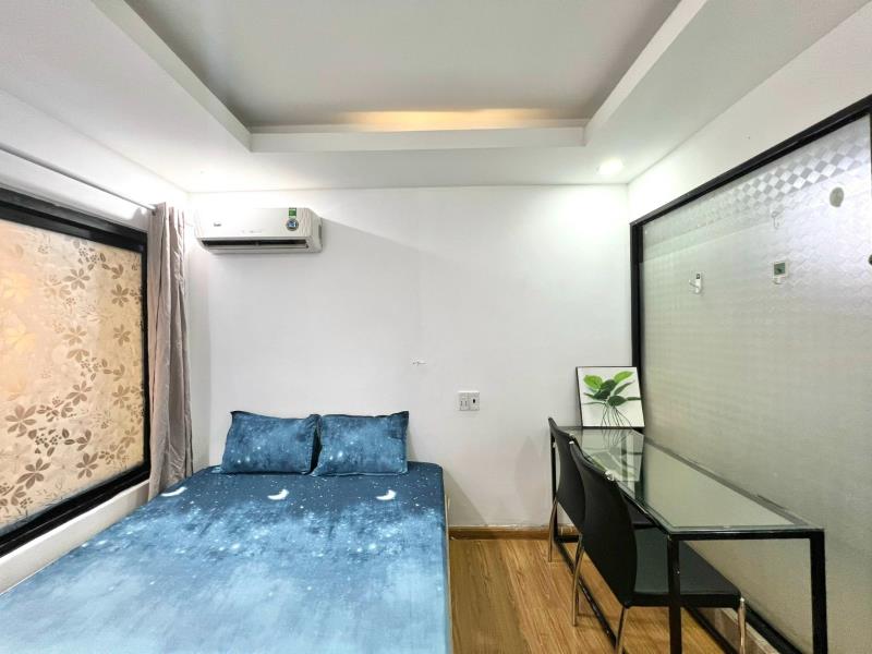 Phòng thoáng mát máy giặt riêng ngay trần phú quận 5 - 3