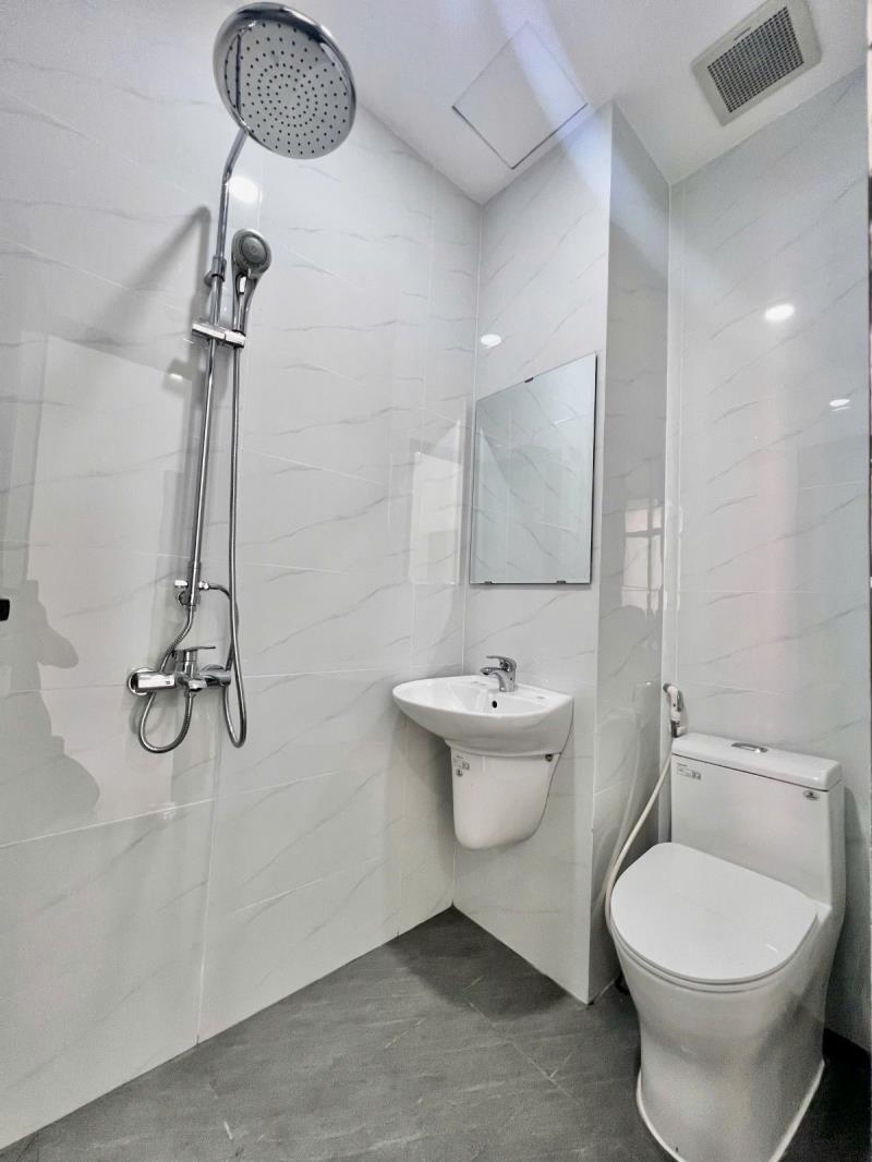 Ban công 25m2 ngay ngã 4 bảy hiền, bệnh viện thống nhất nhà ga t3 - 3
