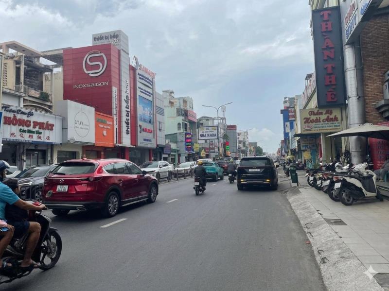 Bán khuôn đất mt ung văn khiêm dt 20mx95m, giá 145 tỷ p25 q bình thạnh vuông vức, phong thuỷ tốt  - 3