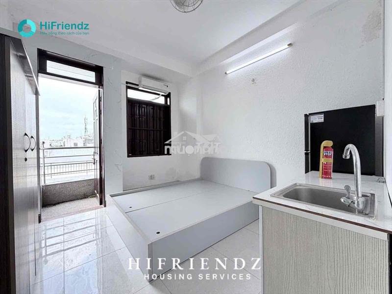 Studio full nội thất + ban công sát bên sgu, sư phạm, ueh