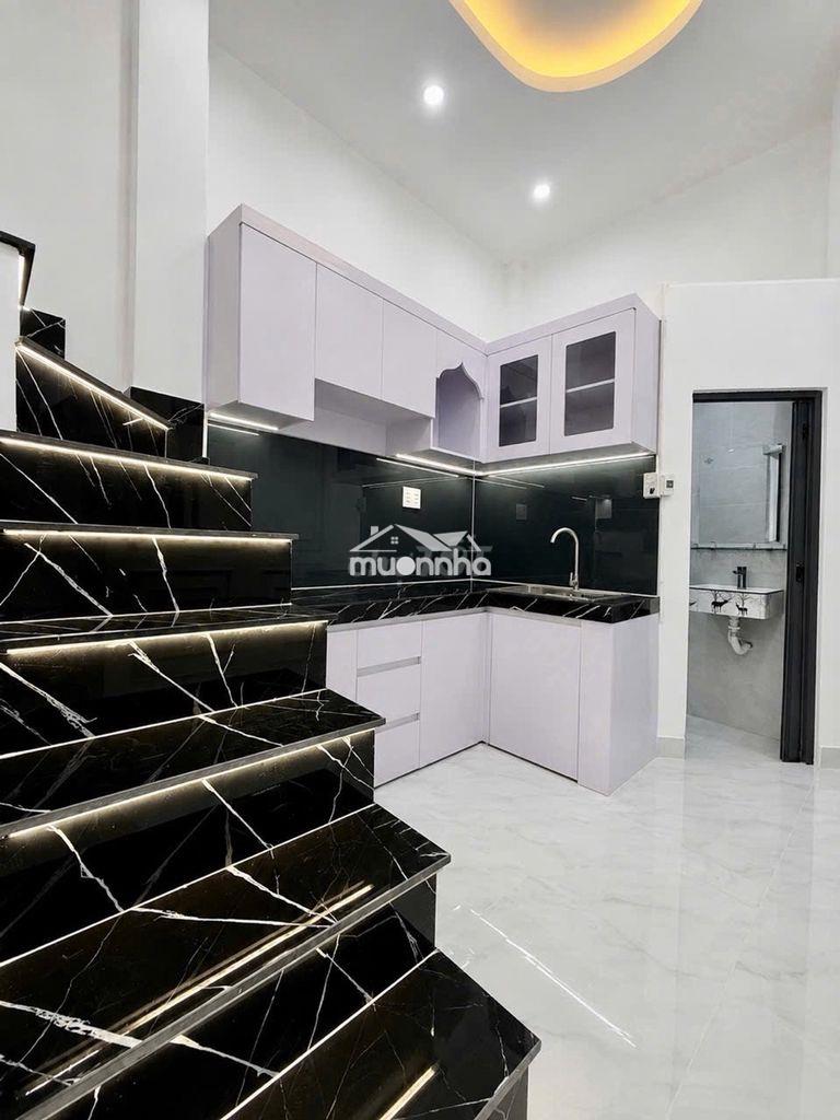 Xóm chiếu q4- 3 lầu đúc- 23m2- ko qh- chỉ 3 tỷ nhỉnh - 3