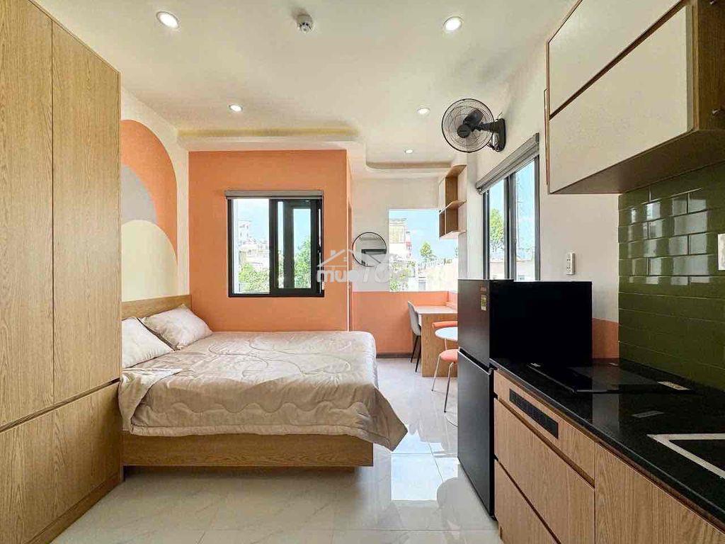 Thang máy - ban công thoáng full nt cao cấp nhà mới ngay hà đô - 4