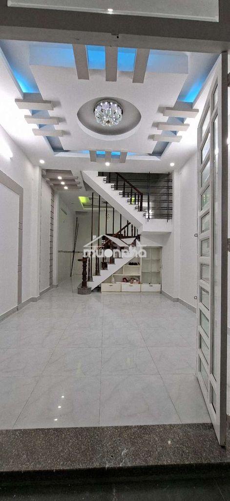Cho thuê nhà mới  có sân để ô tô .dt 4×16m đúc lầu .liên khu 5-6. bt - 4