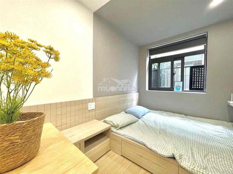 Studio bếp cách xa giường cửa sổ thoáng mát hiện đại