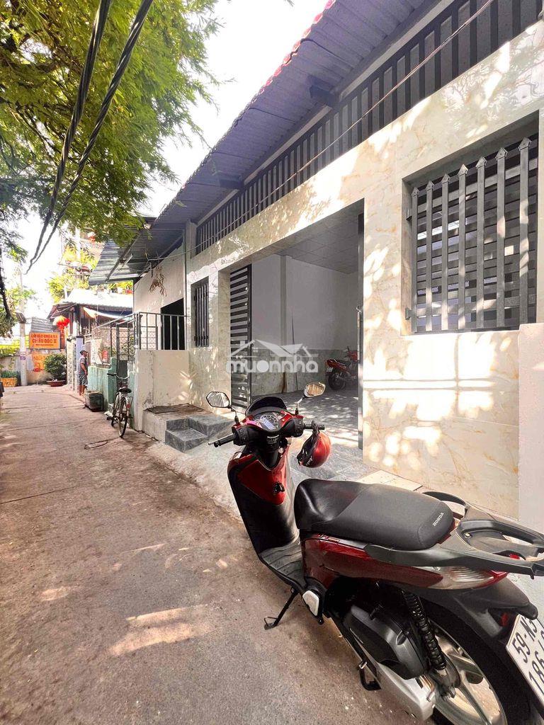 Nhà mới hẽm 2640 huỳnh tấn phát, hẽm thông